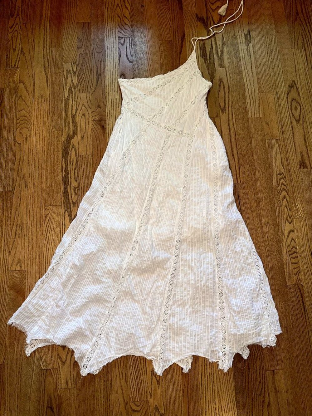 Free People Bella One-Shoulder Ivory Lace Inset Hanky Hem Midi Dress M